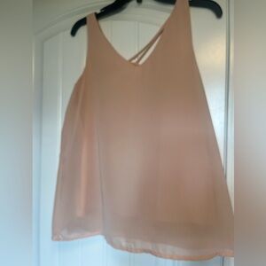 Fun flowy peach/pink tank top